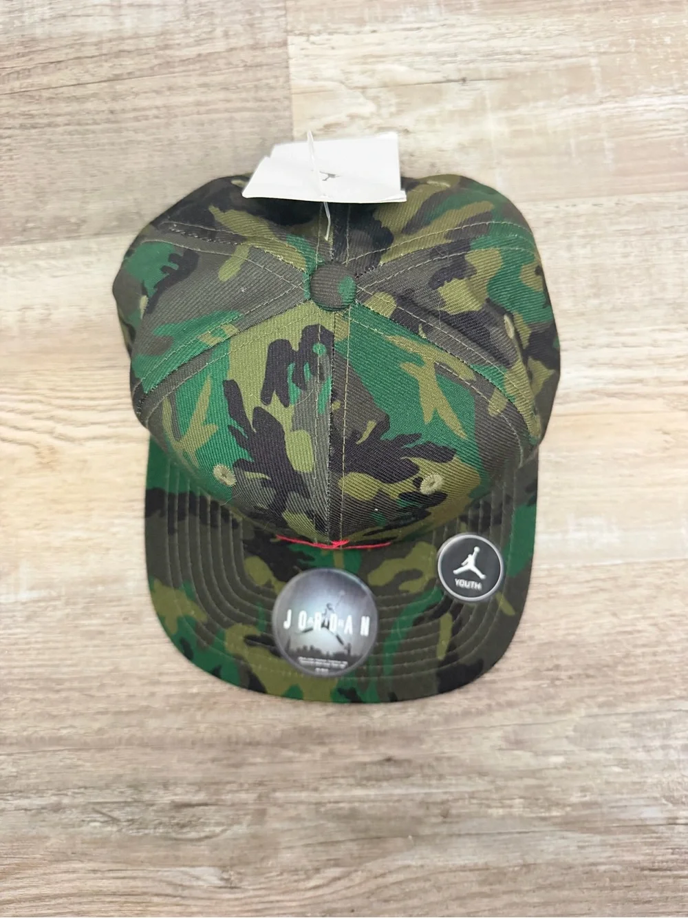 Jordan Youth Camo Snapback Hat with Red Jumpman, size 8-20 NEW w/ tags